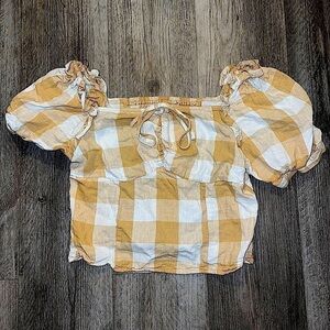 WHO WHAT WEAR BROWN PLAID CROPPED BLOUSE WITH BALLOON SLEEVES